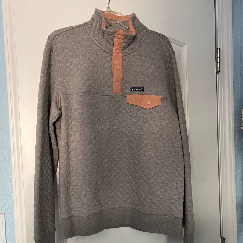 Cozy Patagonia Pullover